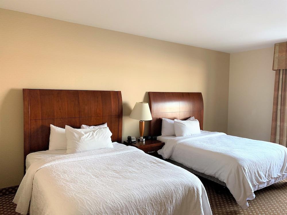 Hilton Garden 3*